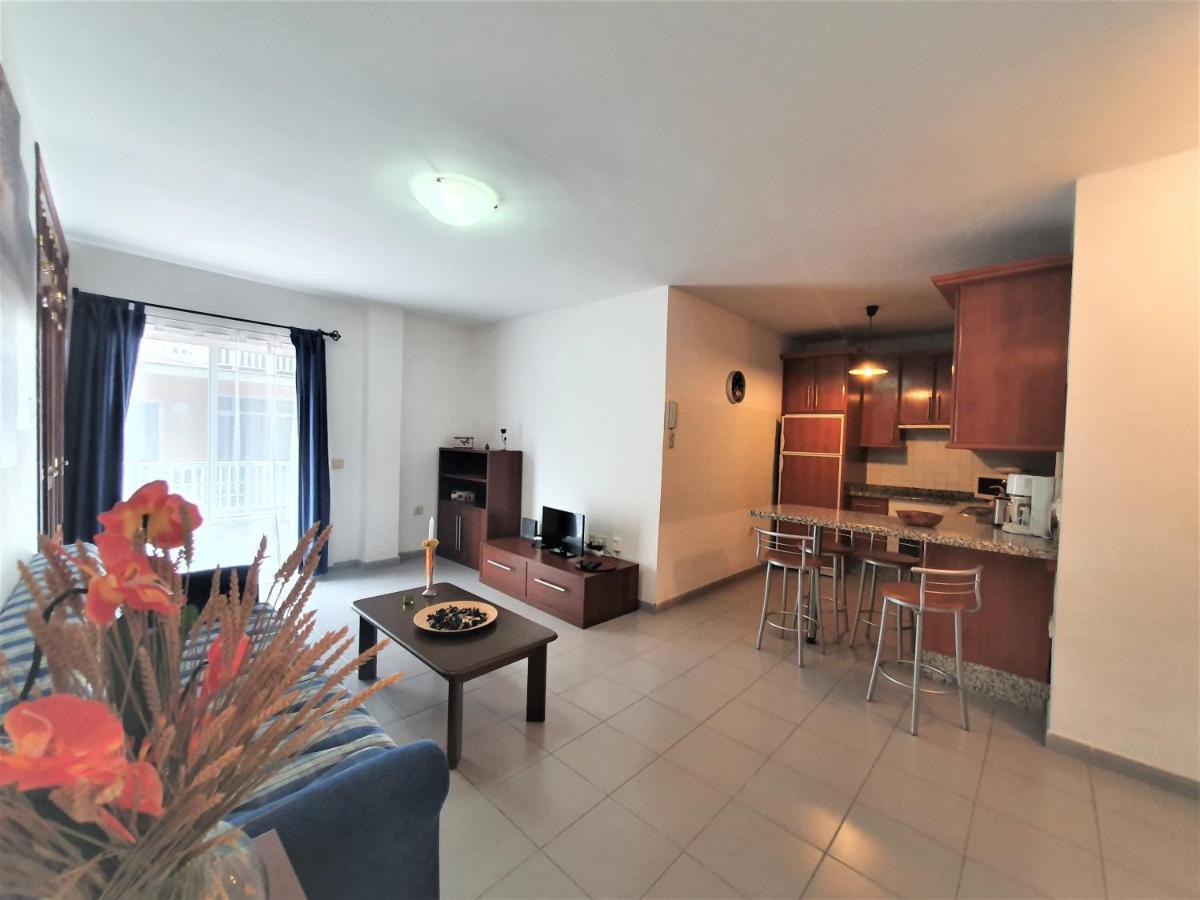 Cristi Puerto Santiago Apartment By Hrtenerife Net Puerto de Santiago  Bagian luar foto